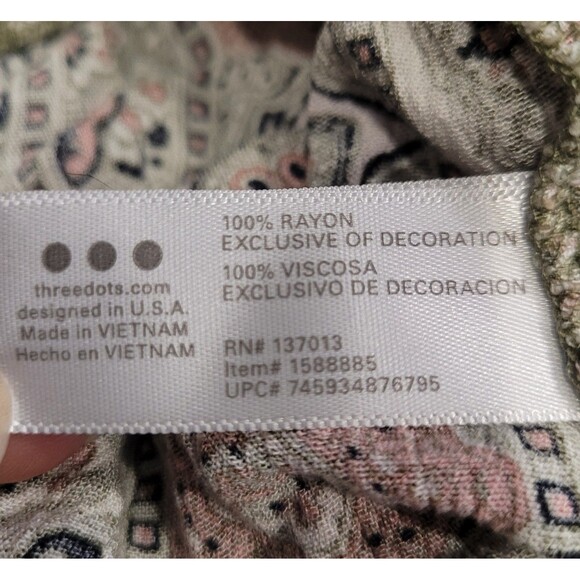 THREE DOTS Boho Pull On Shorts Size Large Smocked Waist Pom Pom Trim Pockets - Picture 4 of 5